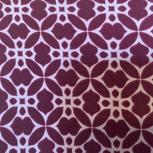 Sleeveless V Neck Dress - Picture 5 of 5